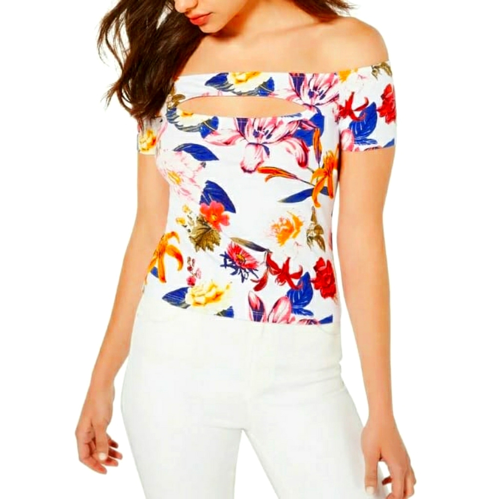 GUESS TOP ♡♡Make an Offer♡♡